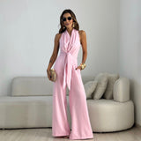 Jumpsuit Carol F. Šéf, ktorý hovorí jazykom súčasného luxusu s dokonalou siluetou pri každej príležitosti.