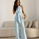 Jumpsuit Carol F. Šéf, ktorý hovorí jazykom súčasného luxusu s dokonalou siluetou pri každej príležitosti.