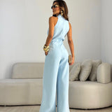 Jumpsuit Carol F. Šéf, ktorý hovorí jazykom súčasného luxusu s dokonalou siluetou pri každej príležitosti.