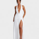Susi - Maxi Šaty Snov" can be rephrased as "Susi - Dreamy Maxi Dress.