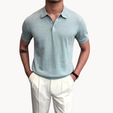 Polo - Gola Intemporal Movimento" can be rewritten as "Timeless Movement Polo with Classic Collar.