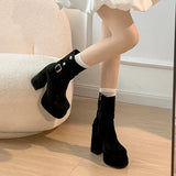 Amália - Urban Boots with Character and Confidence