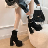 Amália - Urban Boots with Character and Confidence