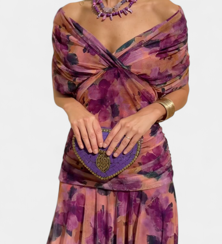 Luana - Elegantné šaty s V-výstrihom