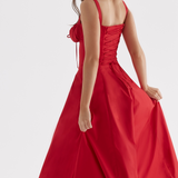 Vivienne – Midi šaty s elegantním korzetovým designem