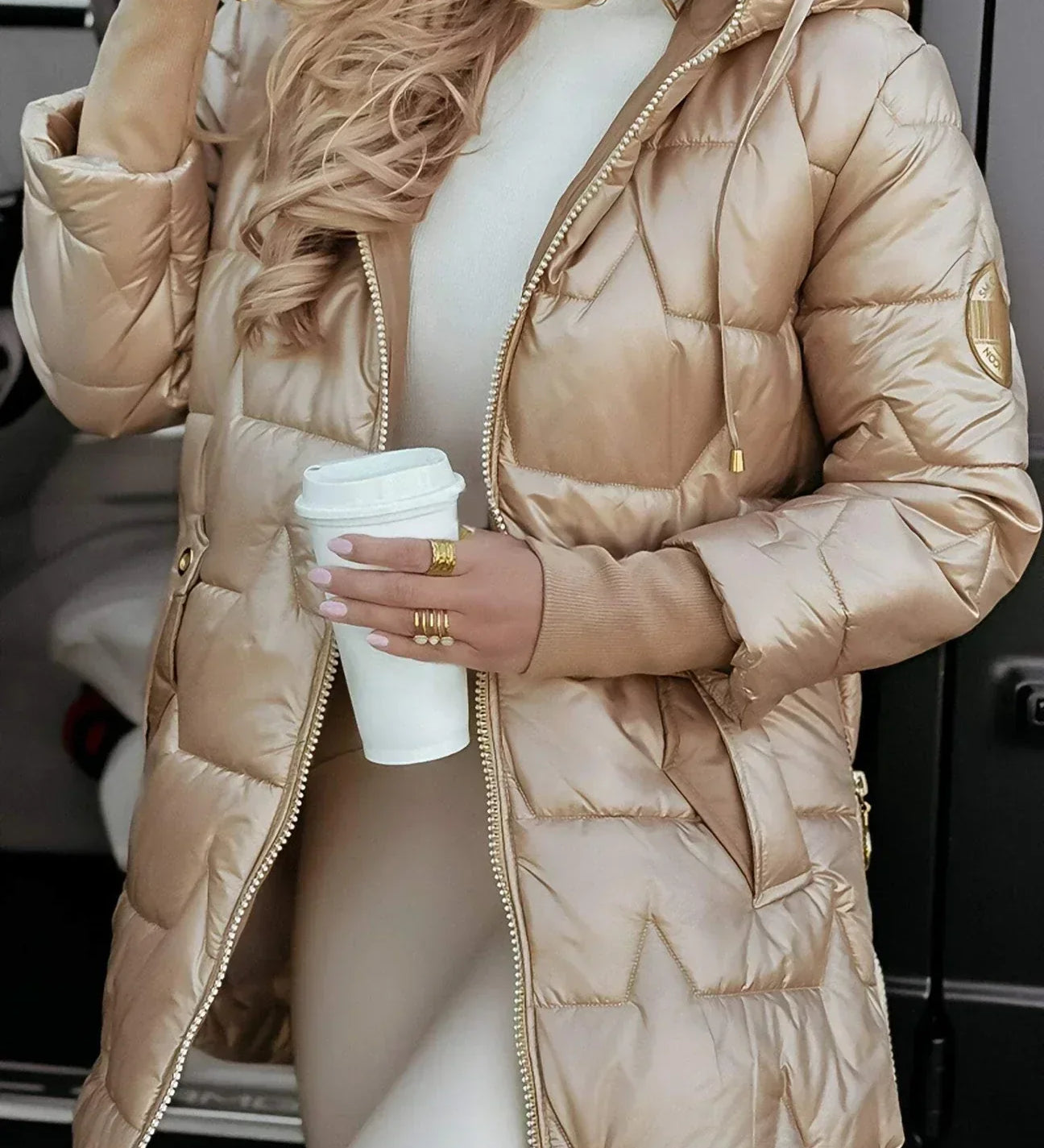 Noa - Elegantný a univerzálny kabát
