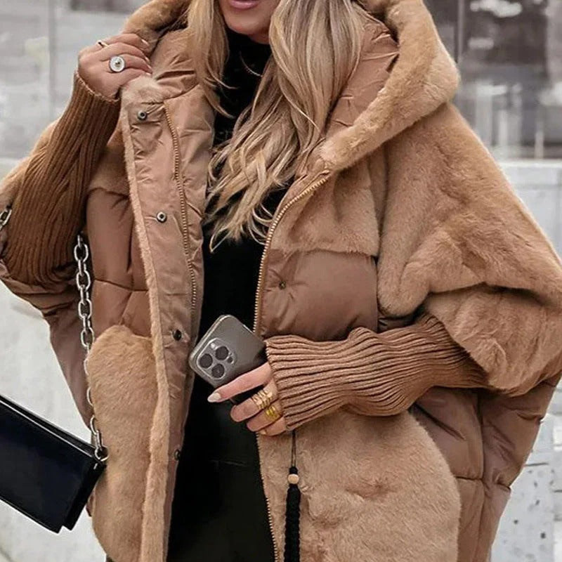 Dominika - Prešívaný kabát s kapucňou a moderným dizajnom